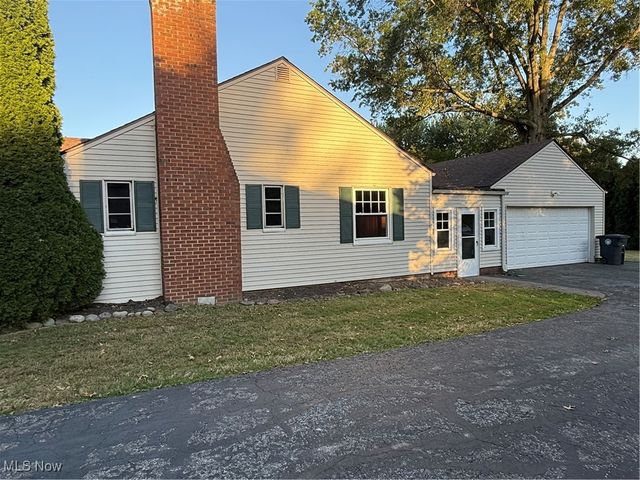 2520 Holgate Road, Akron, OH 44313