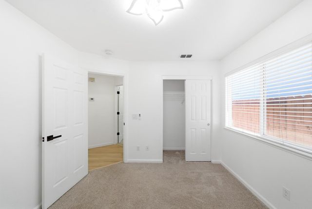 8953 Monterey Oaks Dr, Elk Grove, CA 95758