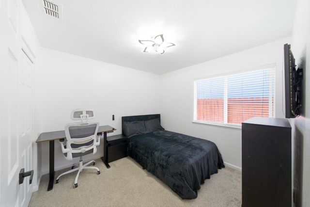 8953 Monterey Oaks Dr, Elk Grove, CA 95758