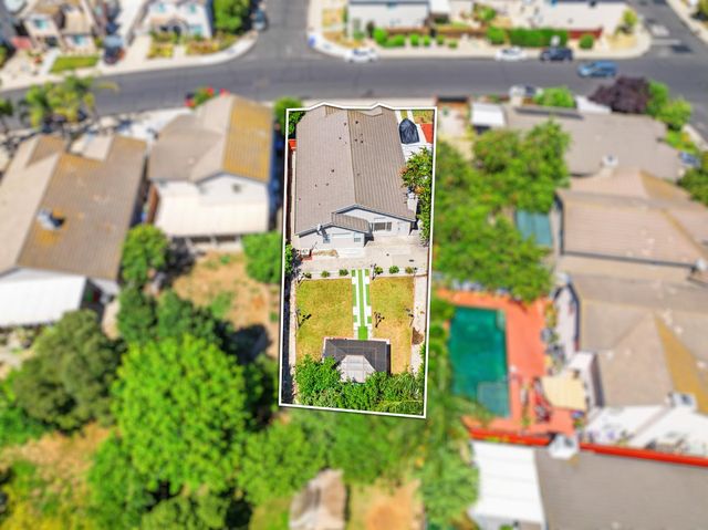 8953 Monterey Oaks Dr, Elk Grove, CA 95758