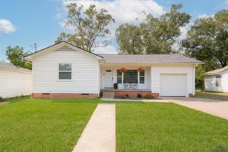 705 Parkview St, Kilgore, TX 75662