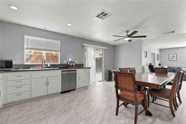 40432 Vereda Drive, Palmdale, CA 93550