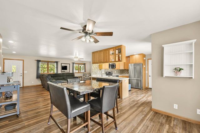 2855 North Shore DRIVE, Delavan, WI 53115