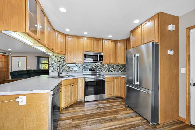 2855 North Shore DRIVE, Delavan, WI 53115
