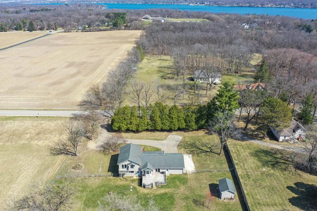 2855 North Shore DRIVE, Delavan, WI 53115