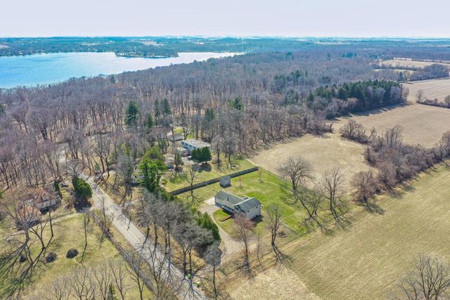 2855 North Shore DRIVE, Delavan, WI 53115