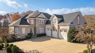 8798 Wandering Way, Ooltewah, TN 37363