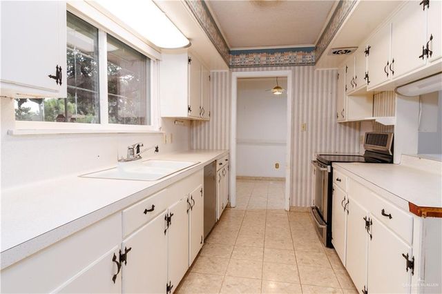 1512 W Shasta Avenue, Mcallen, TX 78504