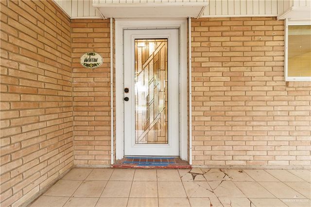 1512 W Shasta Avenue, Mcallen, TX 78504