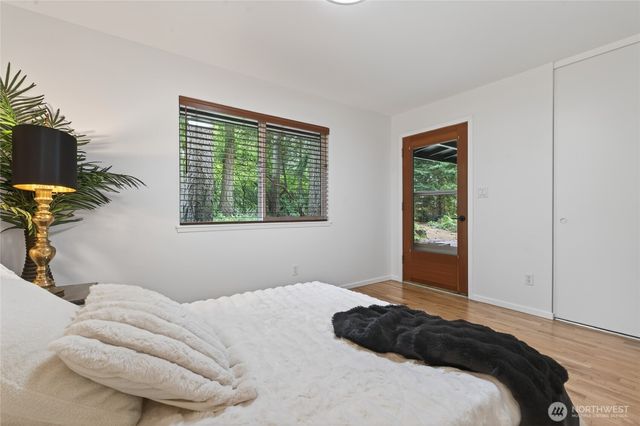 1521 150th Avenue SE, Bellevue, WA 98007