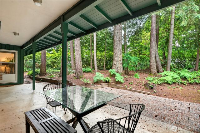1521 150th Avenue SE, Bellevue, WA 98007