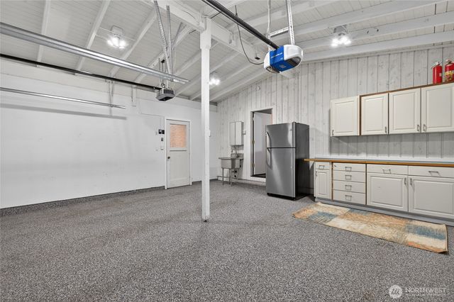 1521 150th Avenue SE, Bellevue, WA 98007