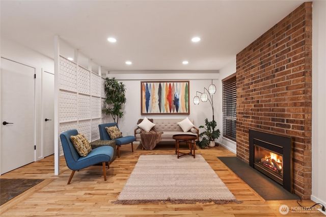 1521 150th Avenue SE, Bellevue, WA 98007