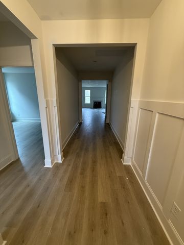 888 Joe Miller Dr, Hendersonville, TN 37075