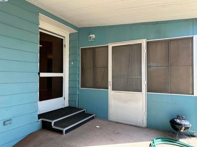 328 328 Waikiki Cir, Union City, CA 94587