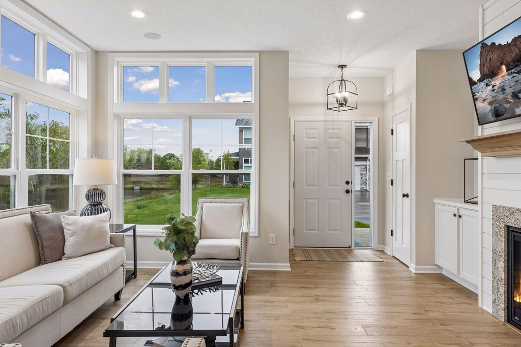 6714 Jorgensen Avenue S, Cottage Grove, MN 55016 — photo 4