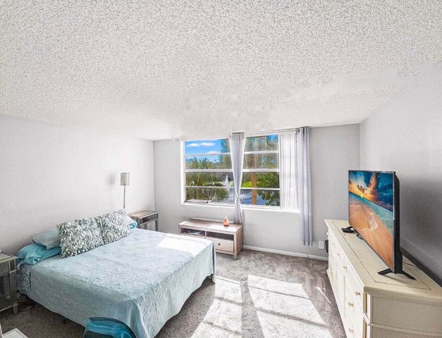 14671 Bonaire Drive 307, Delray Beach, FL 33446