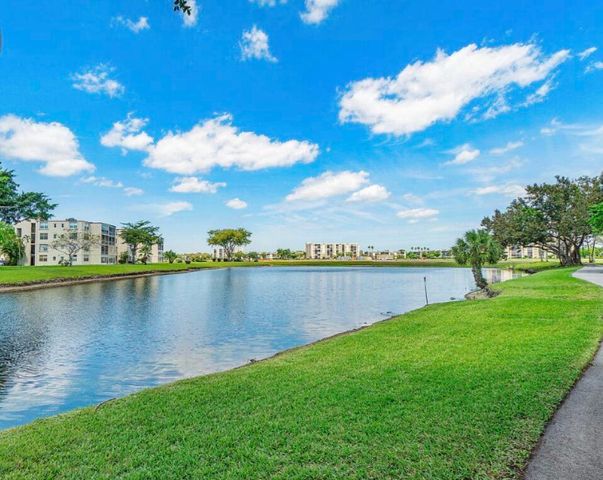 14671 Bonaire Drive 307, Delray Beach, FL 33446