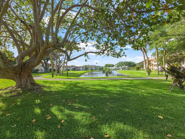 14671 Bonaire Drive 307, Delray Beach, FL 33446