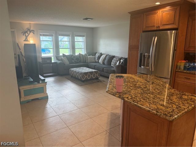 1523 SE 20th PL, Cape Coral, FL 33990