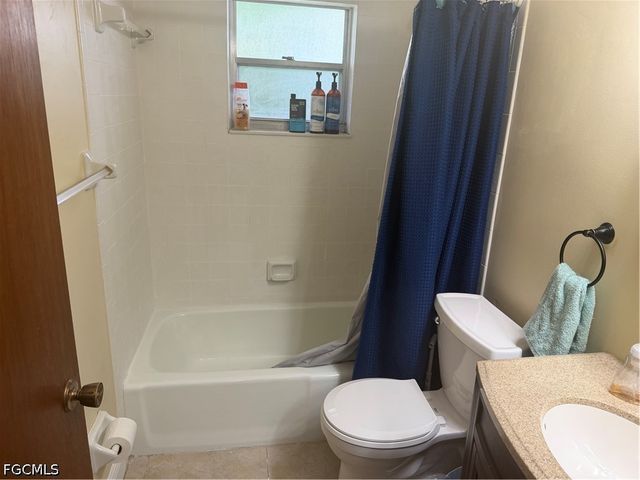 1523 SE 20th PL, Cape Coral, FL 33990