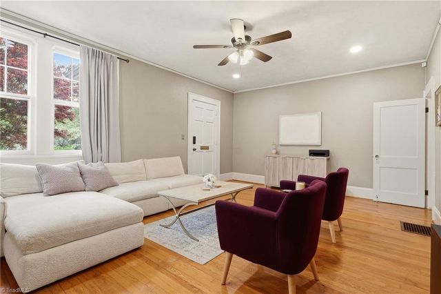 1716 Elizabeth Avenue, Winston-salem, NC 27103