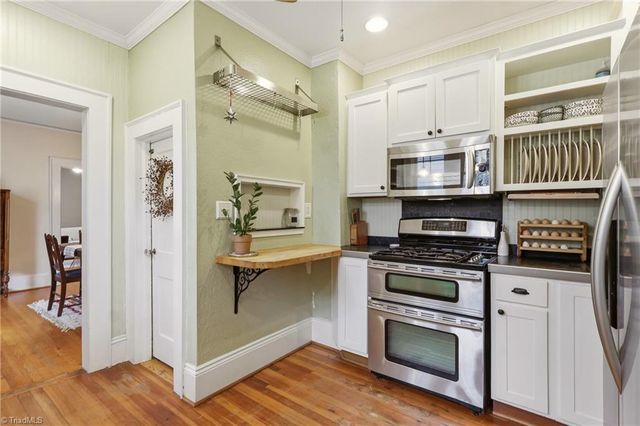 1716 Elizabeth Avenue, Winston-salem, NC 27103