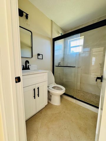 1414 Avenue I A, Fort Pierce, FL 34950