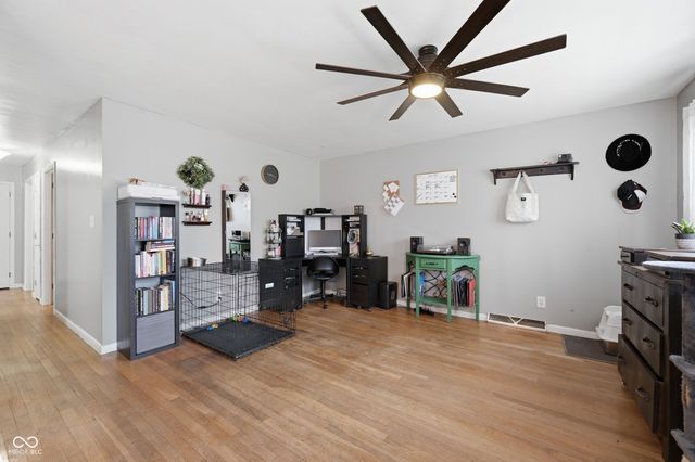50 S West Street, Bargersville, IN 46106