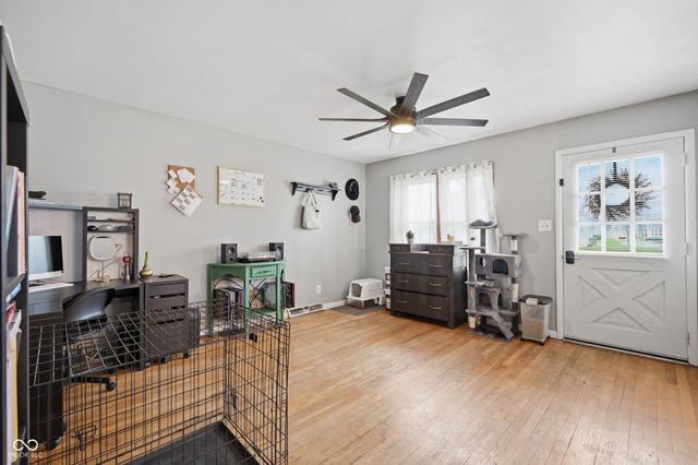 50 S West Street, Bargersville, IN 46106