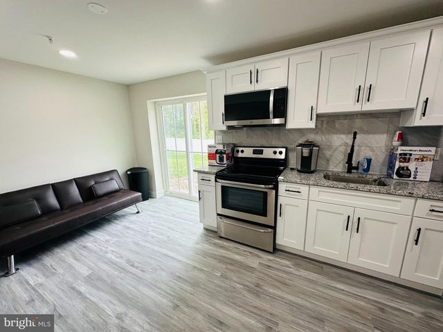 1106 SHUMI CT CT, Capitol Heights, MD 20743