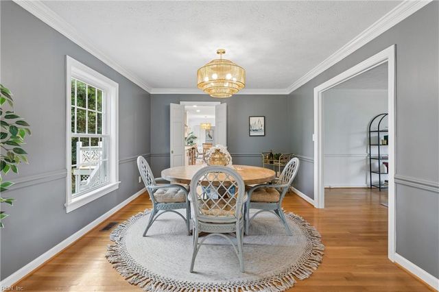 15 W Governor DR, Newport News, VA 23602