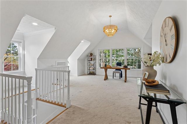 15 W Governor DR, Newport News, VA 23602