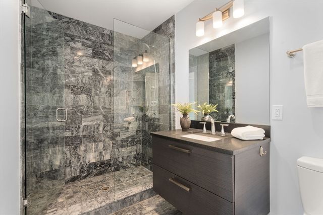 10 St George Street 406, Boston, MA 02118