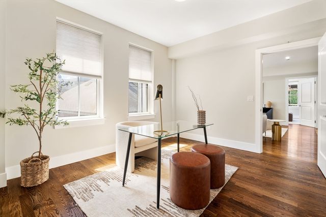 10 St George Street 406, Boston, MA 02118