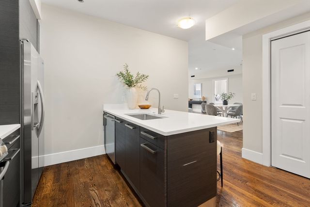 10 St George Street 406, Boston, MA 02118