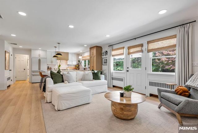 611 Wishing Well Road, Wyckoff, NJ 07481