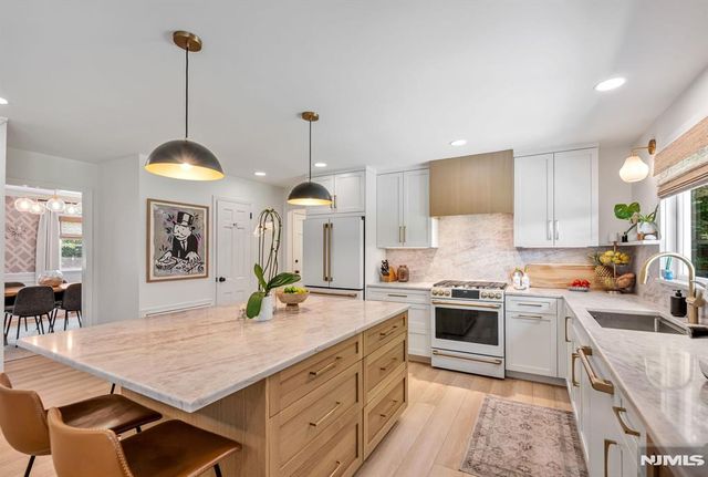611 Wishing Well Road, Wyckoff, NJ 07481