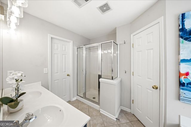 1764 Highlands View Drive, Smyrna, GA 30082