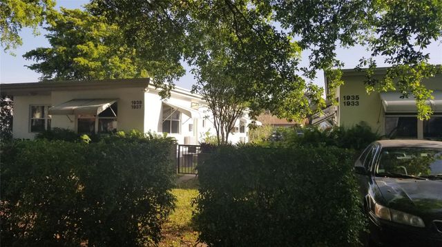 1933 Dewey Street, Hollywood, FL 33020