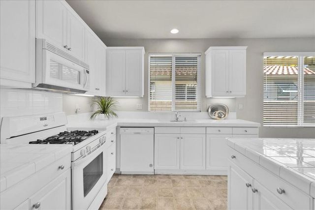 2590 Windmill Way, Palm Springs, CA 92262