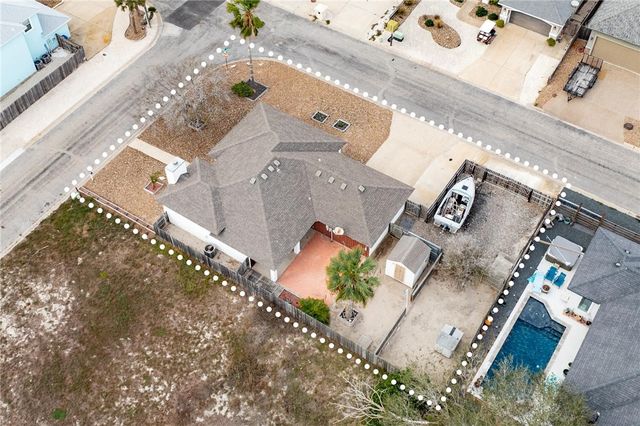 15314 Sabre Dr, Corpus Christi, TX 78418