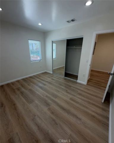 1038 Western Avenue B, Glendale, CA 91201
