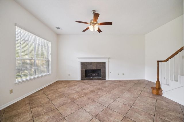 2915 Colonel Court Drive, Richmond, TX 77406