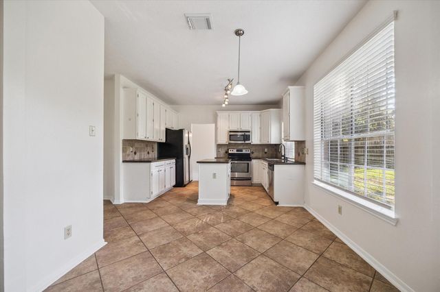 2915 Colonel Court Drive, Richmond, TX 77406