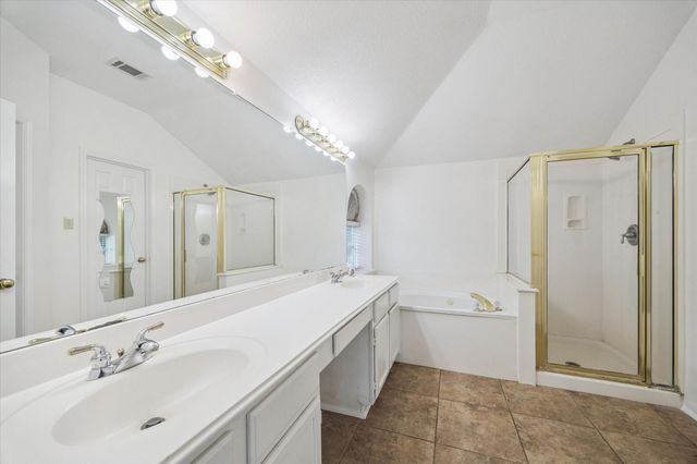 2915 Colonel Court Drive, Richmond, TX 77406