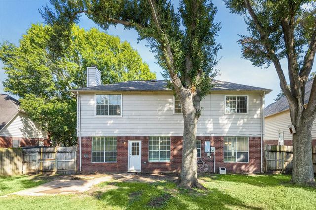 2915 Colonel Court Drive, Richmond, TX 77406