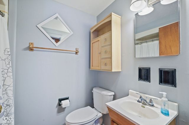 4634 N Sadlier Drive, Indianapolis, IN 46226