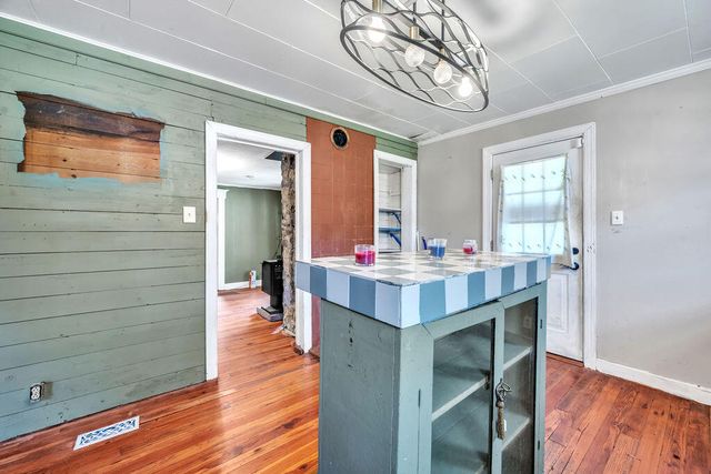 550 Osburn Rd, Chickamauga, GA 30707