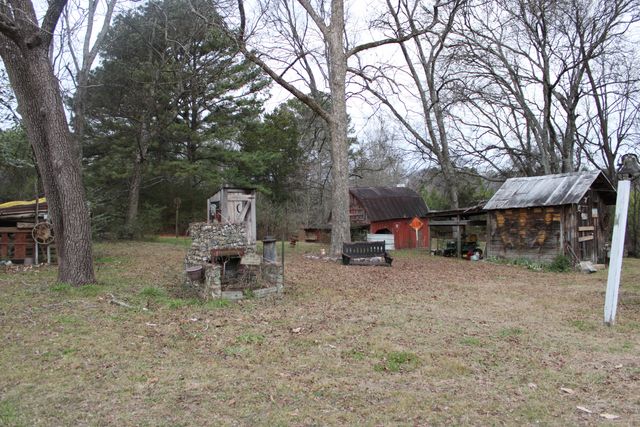 550 Osborn Rd, Chickamauga, GA 30707